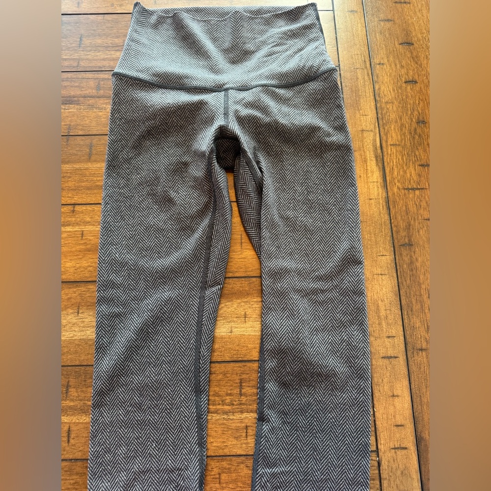 Lululemon Wunder Under Leggings Size 4 HR Luxstreme Herringbone Black Grey